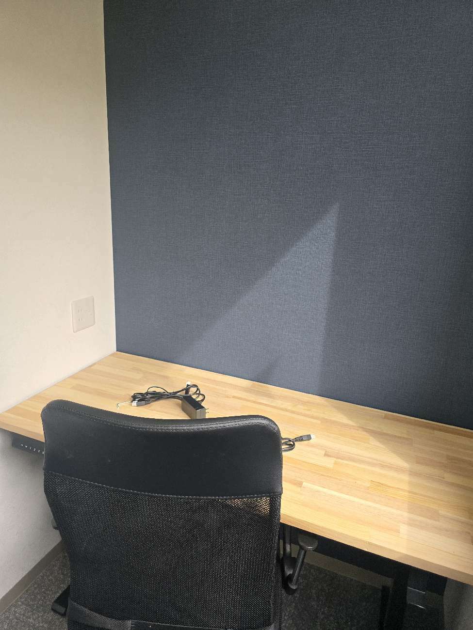 専有部_個室。インターネット環境を完備しています。