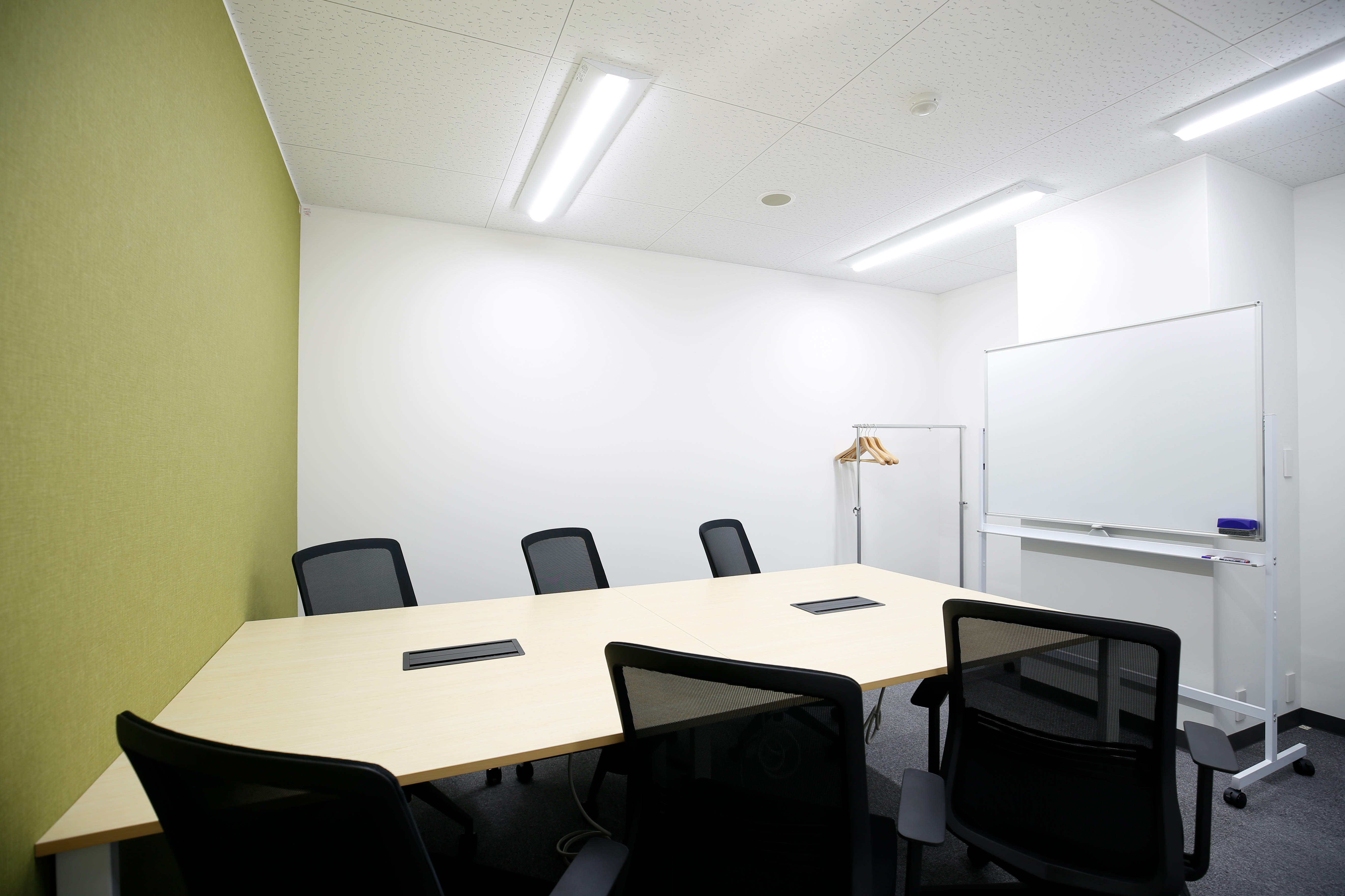 時間貸し会議室