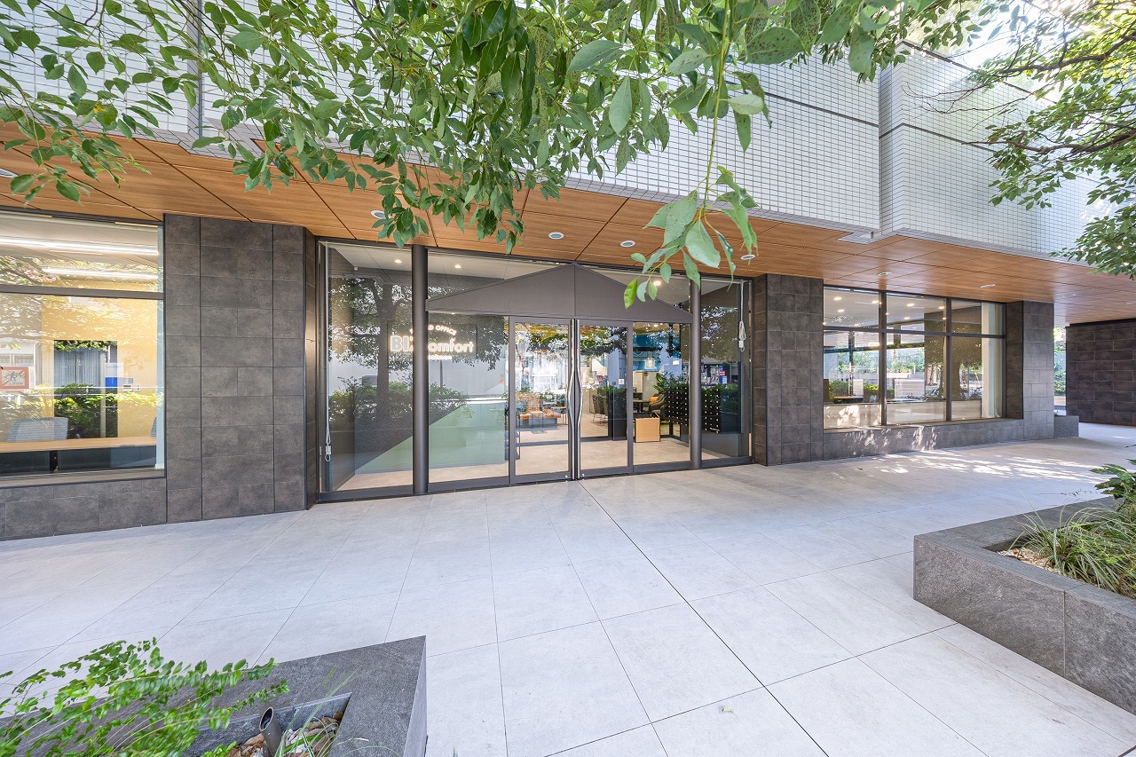 BIZcomfort芝公園_建物エントランス