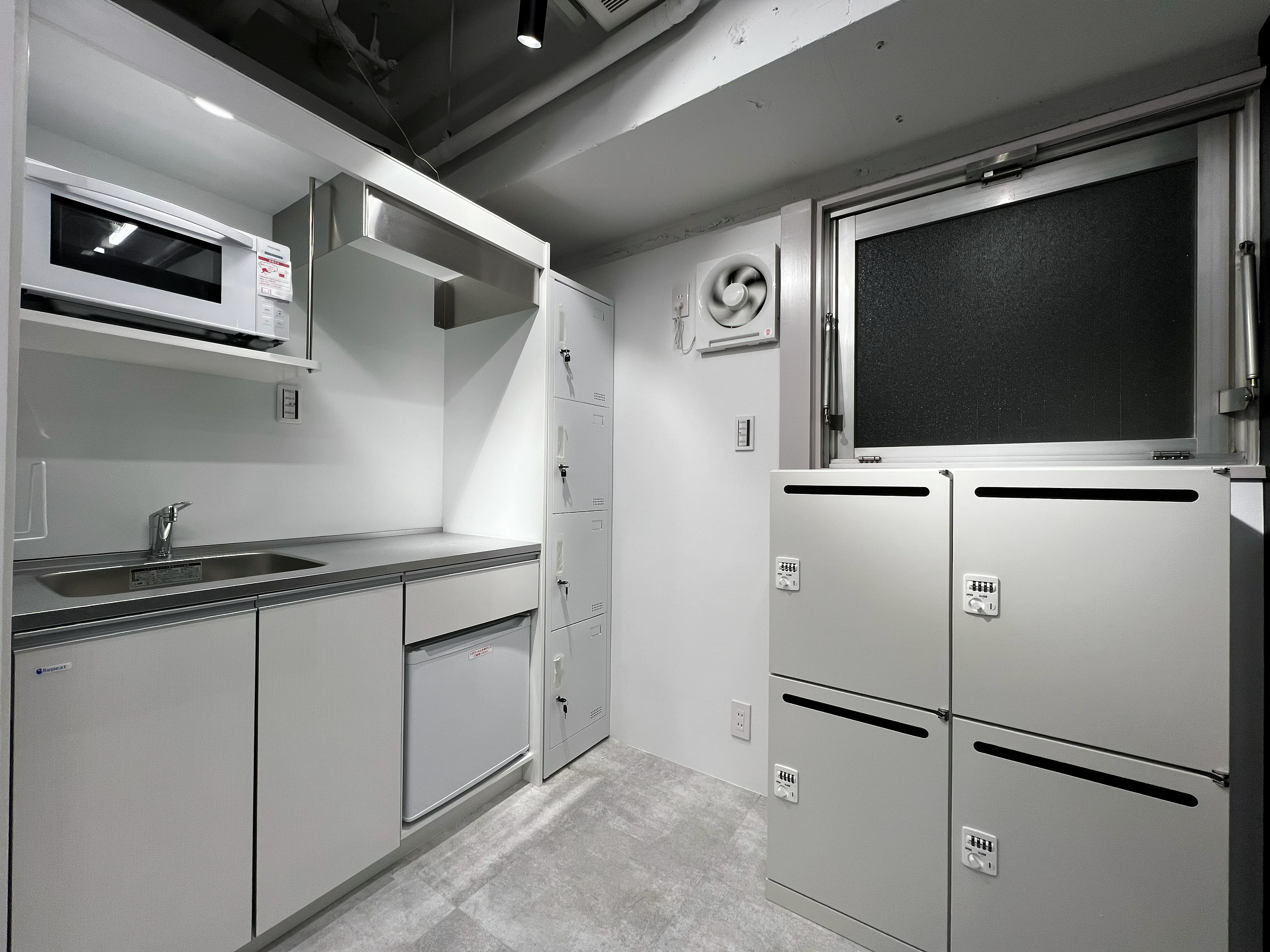 個別ロッカーを無料で利用可能