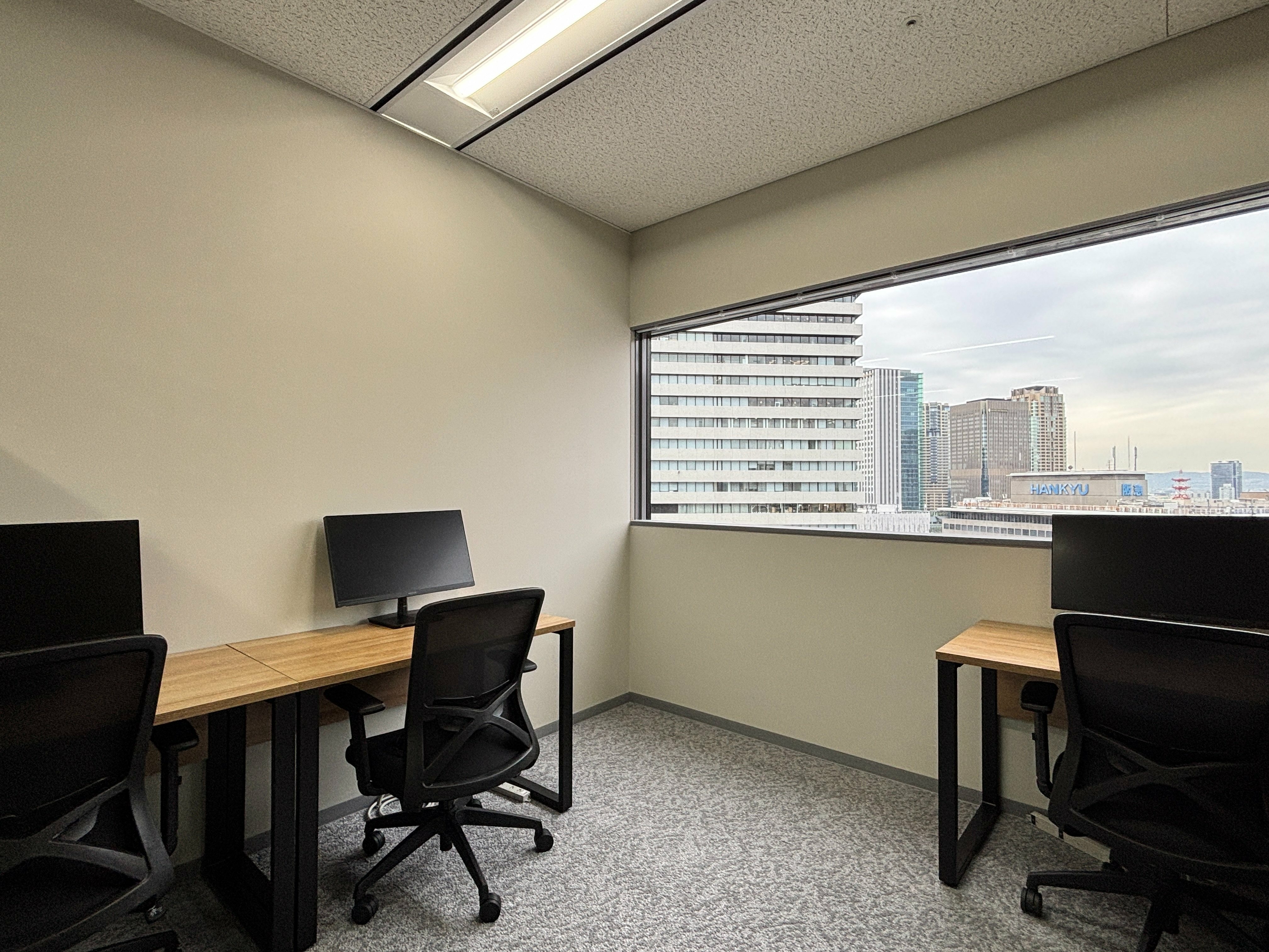 1713_正面_望遠_compressed