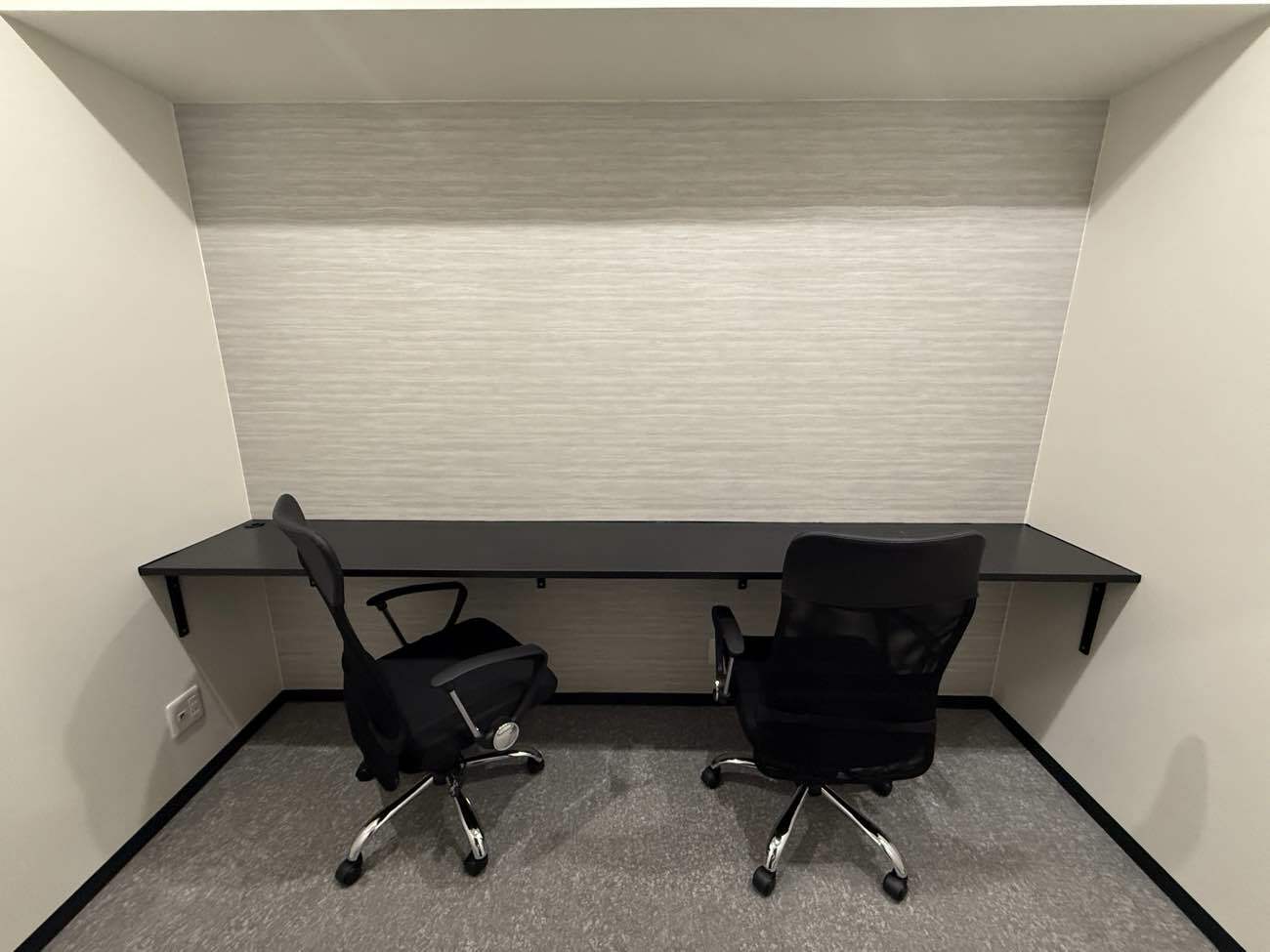 専有部_個室。追加料金なしで登記可能です。