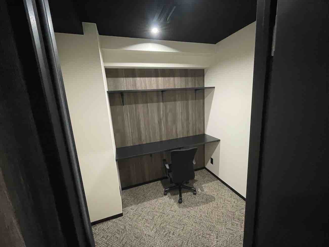 専有部_個室。1～2名の個室を用意しています。