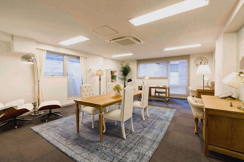 個室_セットアップしたモデルルームです。