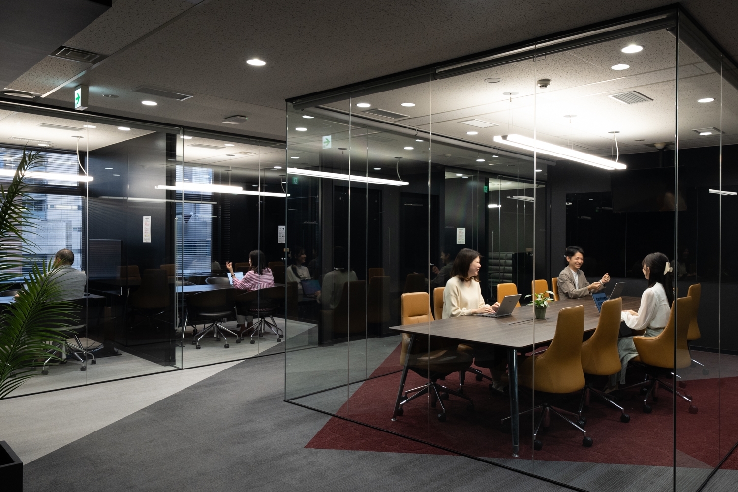 img_Shib_meetingroom1-1_1500X1000