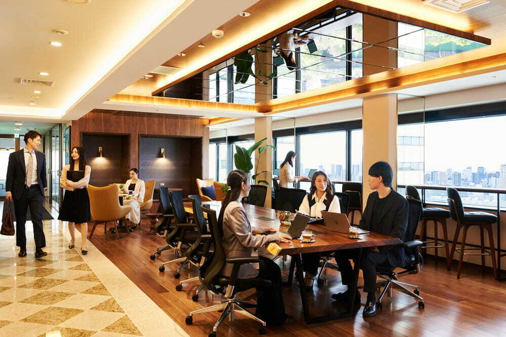 共有部_コワーキングスペース。24時間利用可能です。