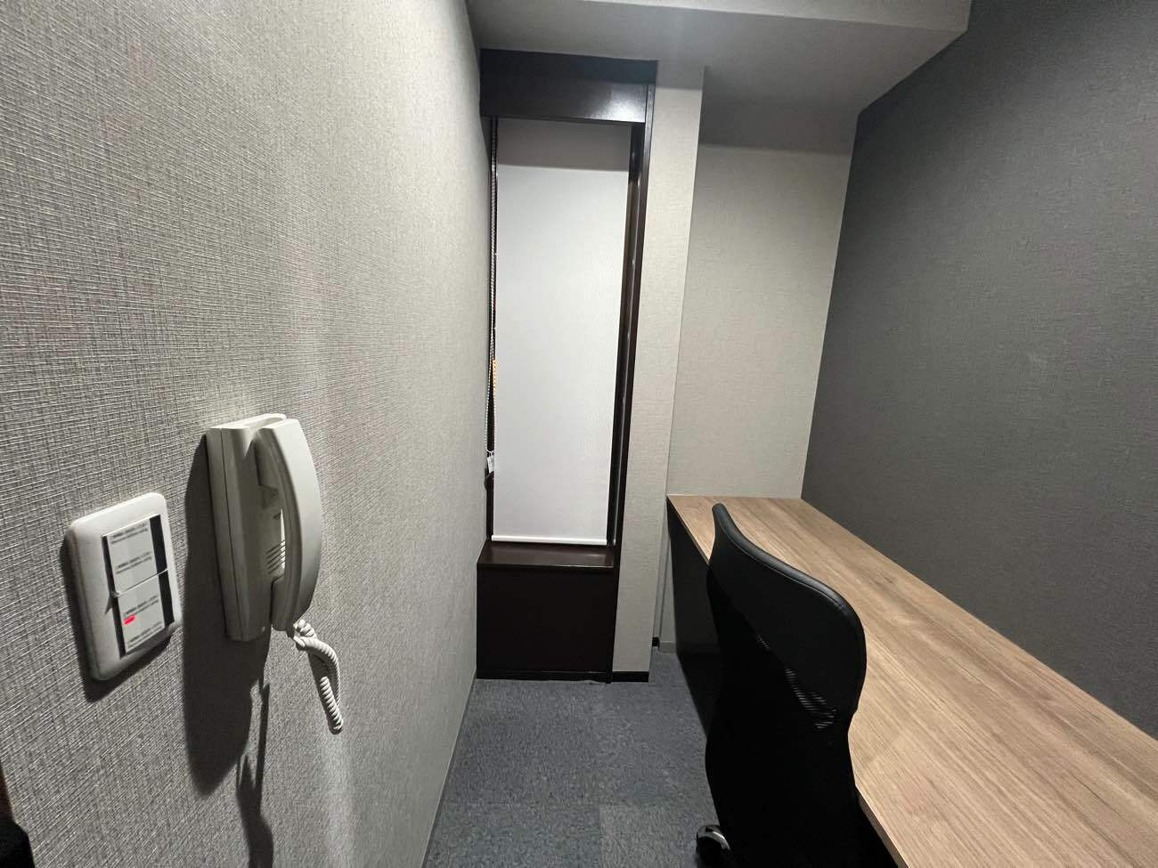 専有部_個室。インターネット環境を完備しています。