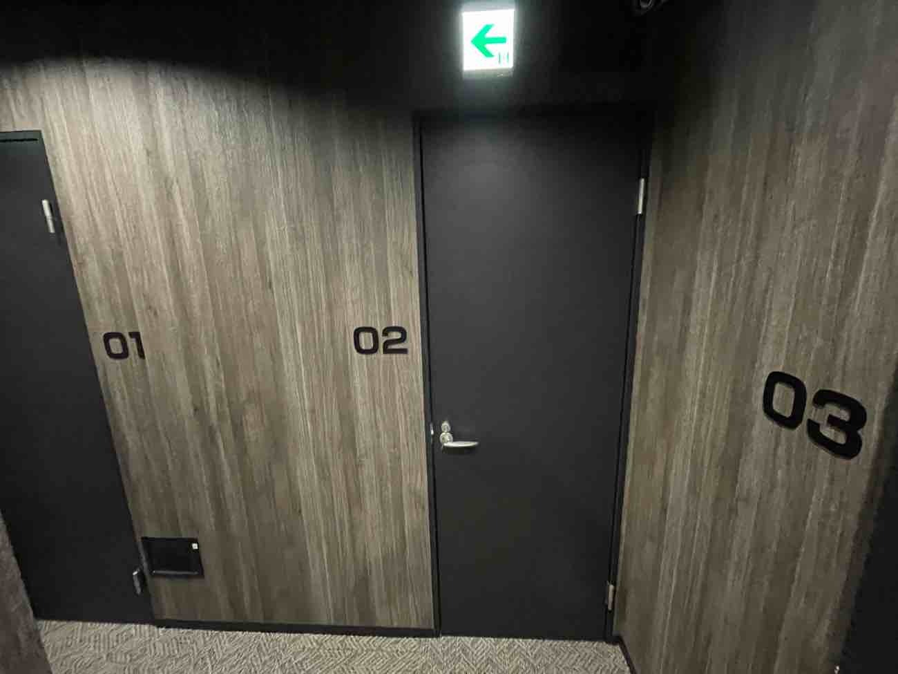 専有部_個室。インターネット環境を完備しています。