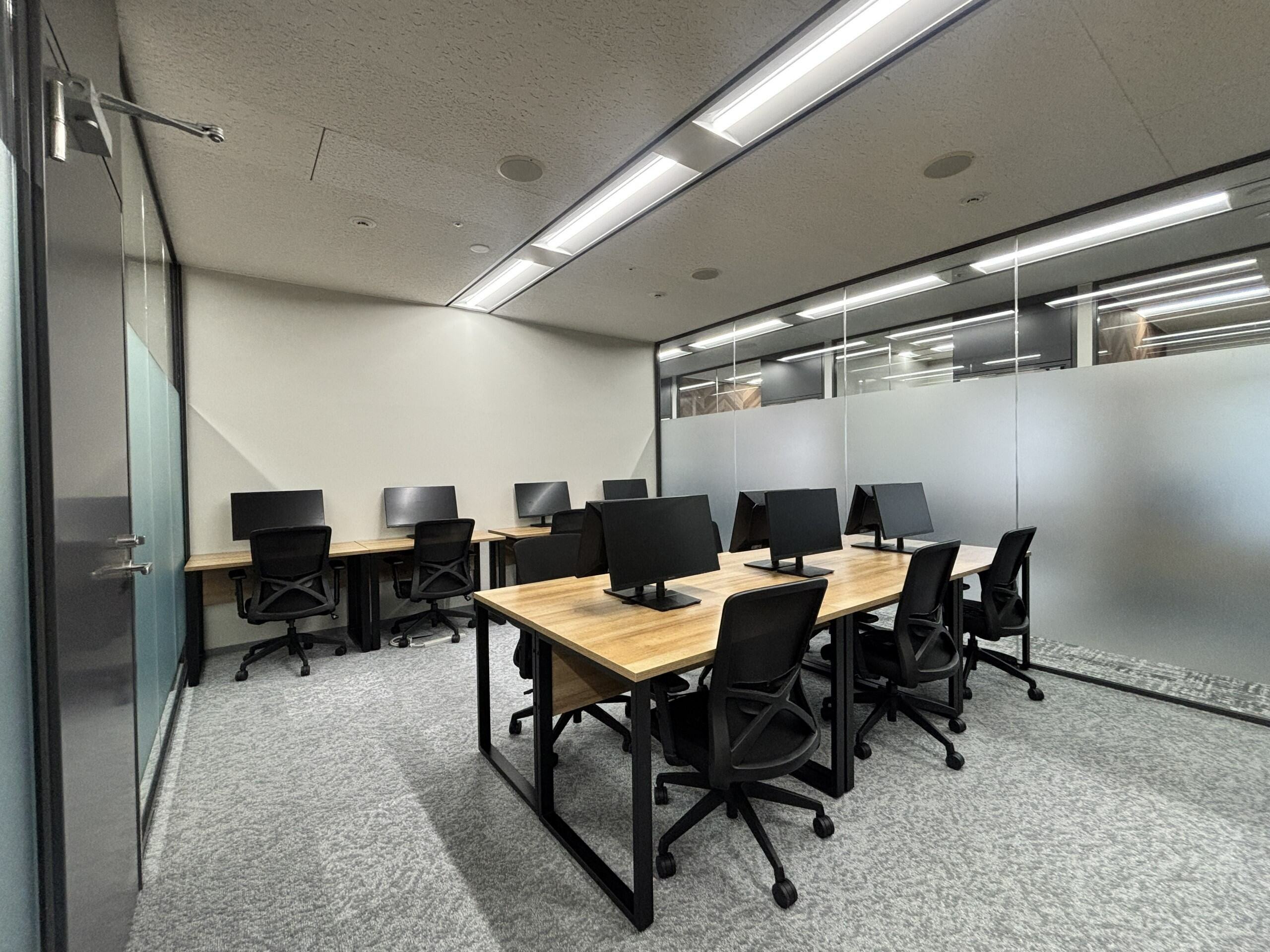 4cf19d05-f2de-4fb1-ae67-3b8d870ef3b0