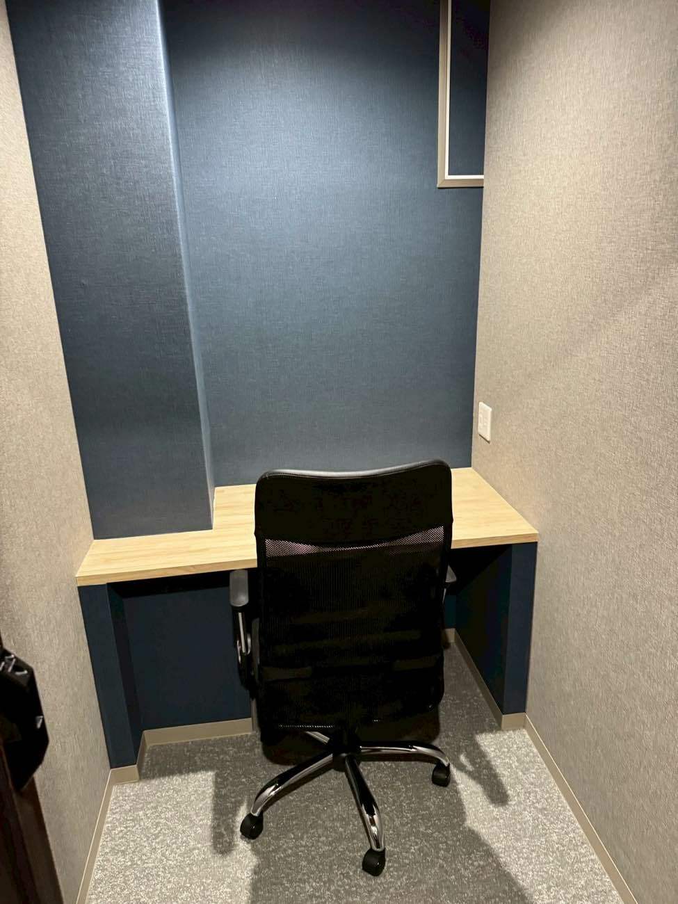 専有部_個室。追加料金なしで登記可能です。