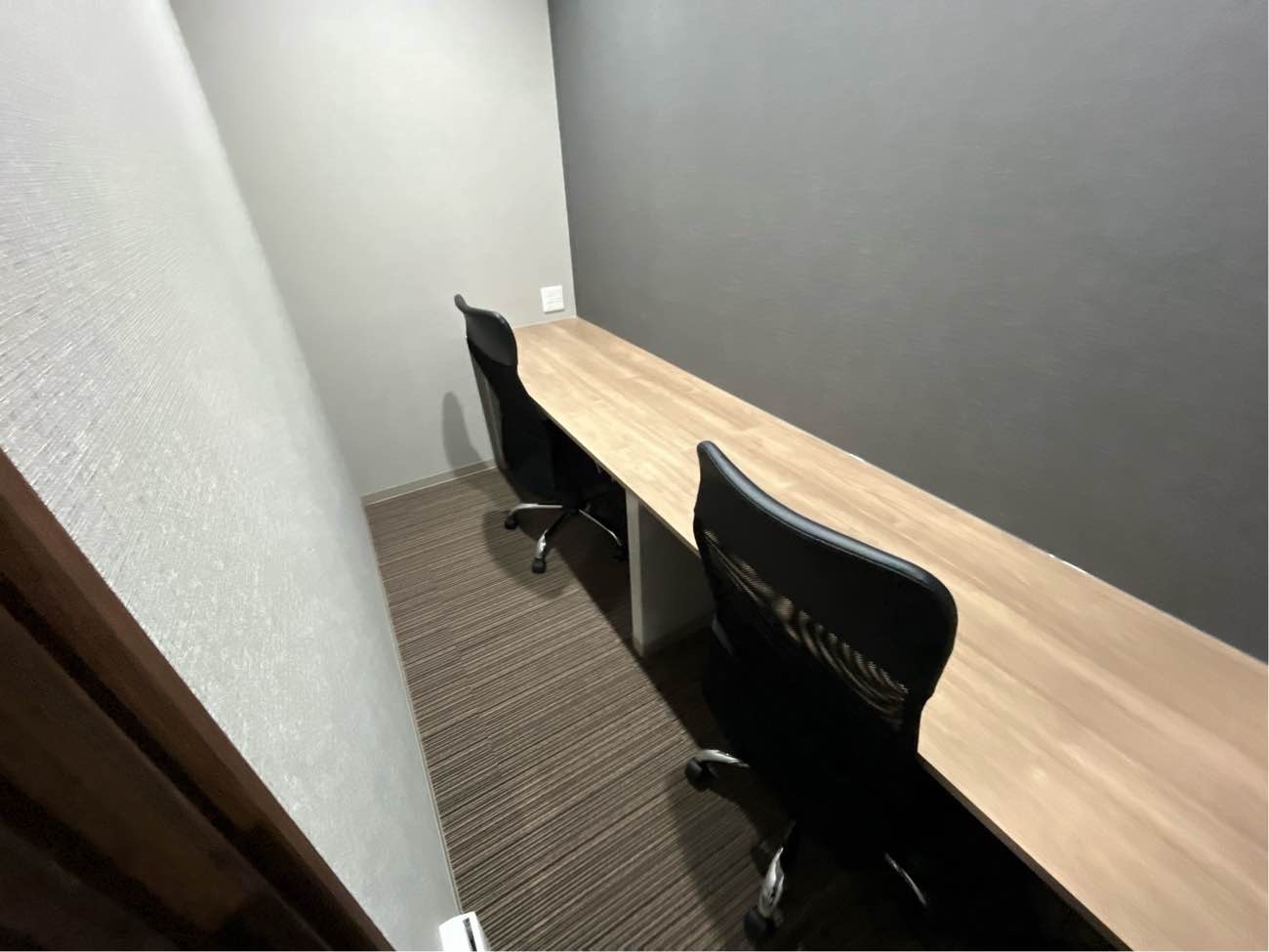 専有部_個室。インターネット環境を完備しています。