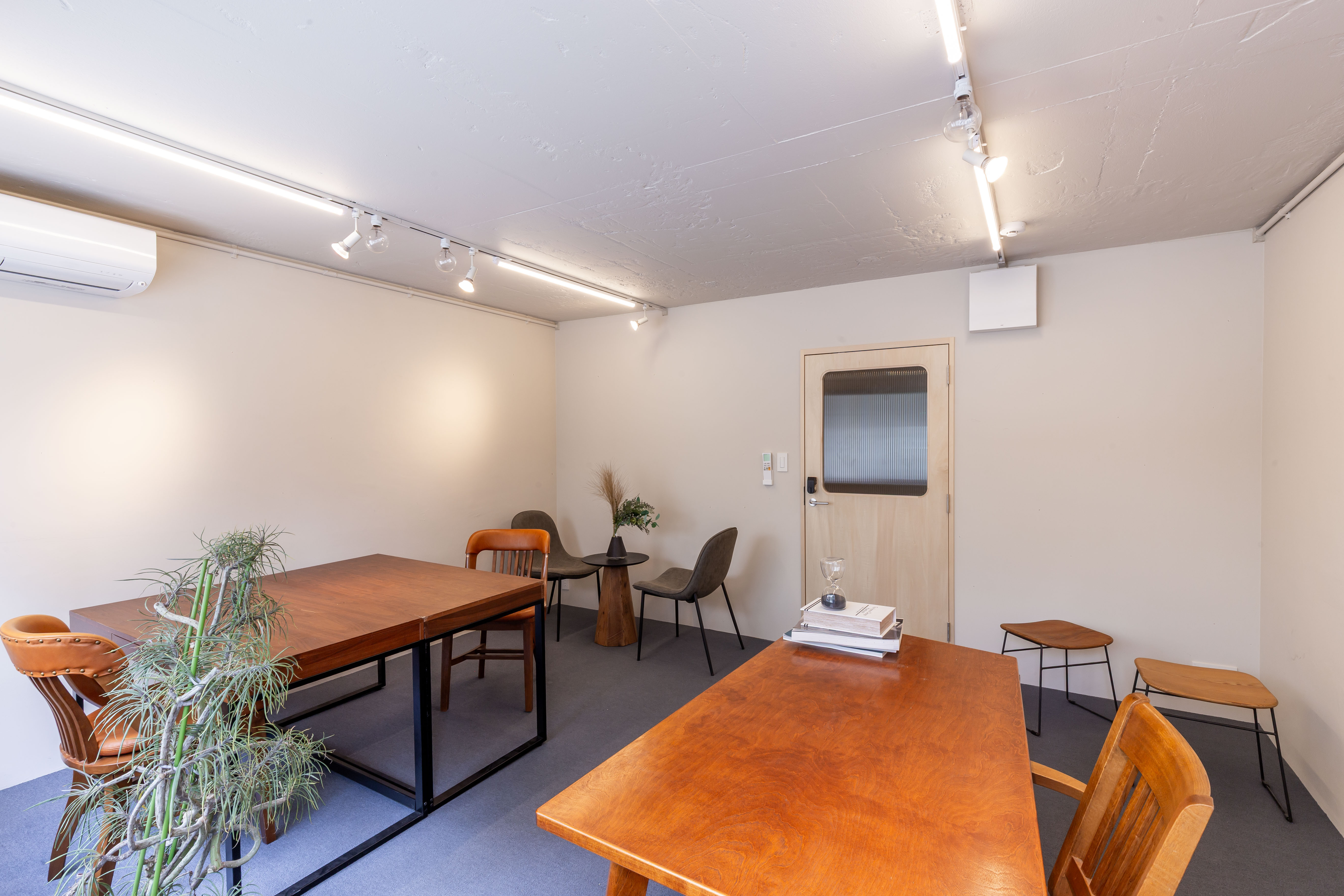 NEUK_OFFICE102_IMG_2795