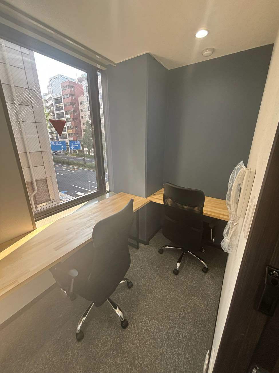 専有部_個室。インターネット環境を完備しています。