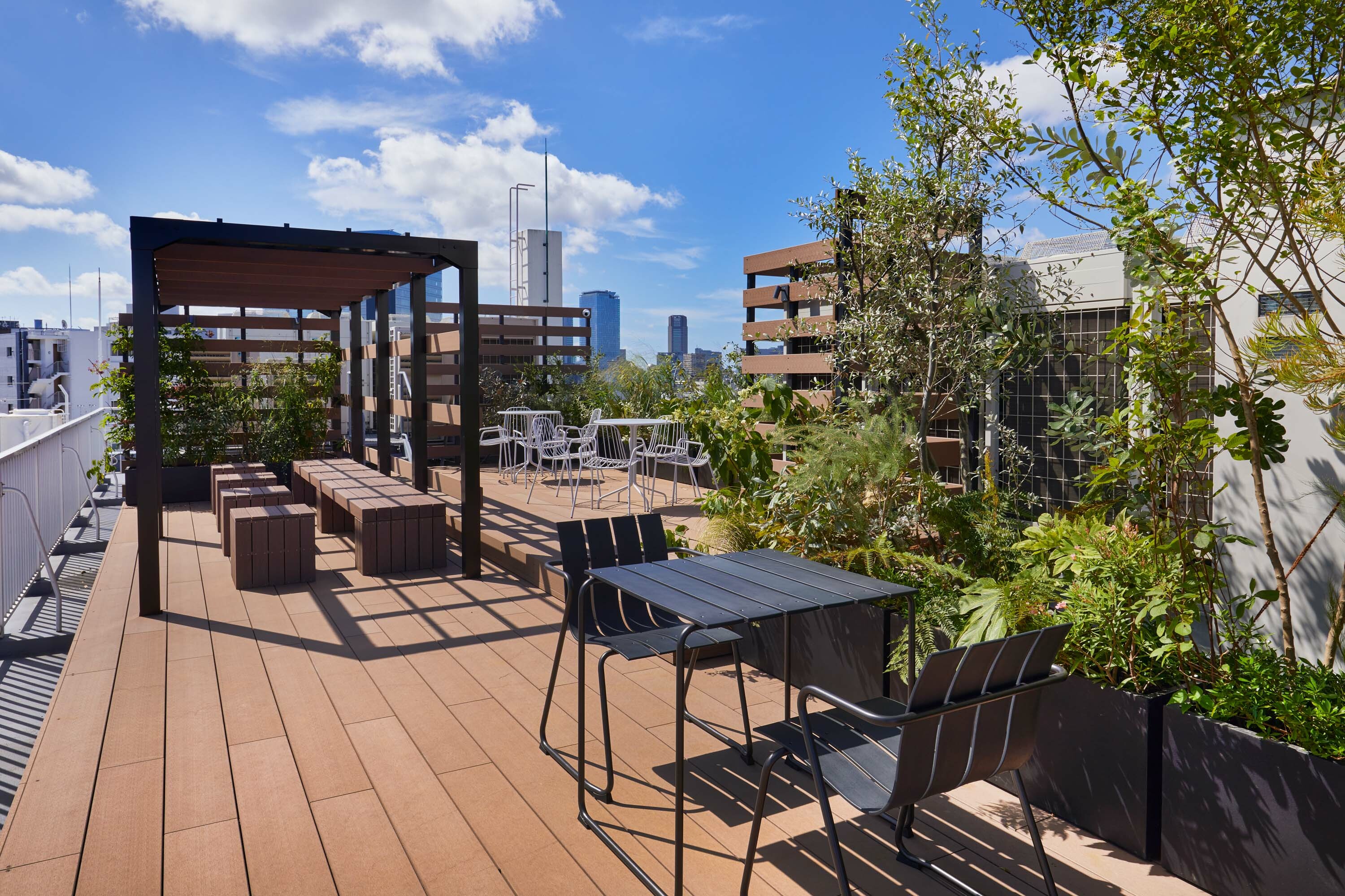 ROOFTOP_D4_4839_mini
