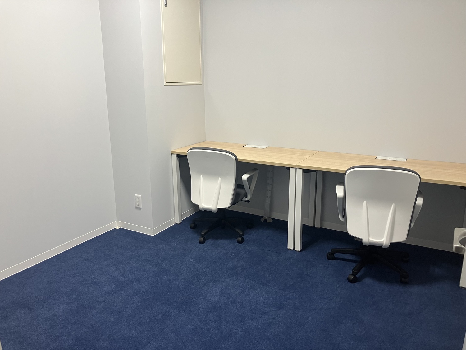 専有部_個室。家具付きです。