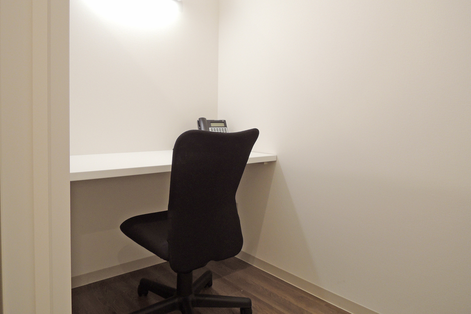 １名用レンタルオフィス