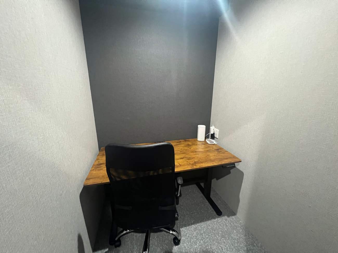 専有部_個室。インターネット環境を完備しています。