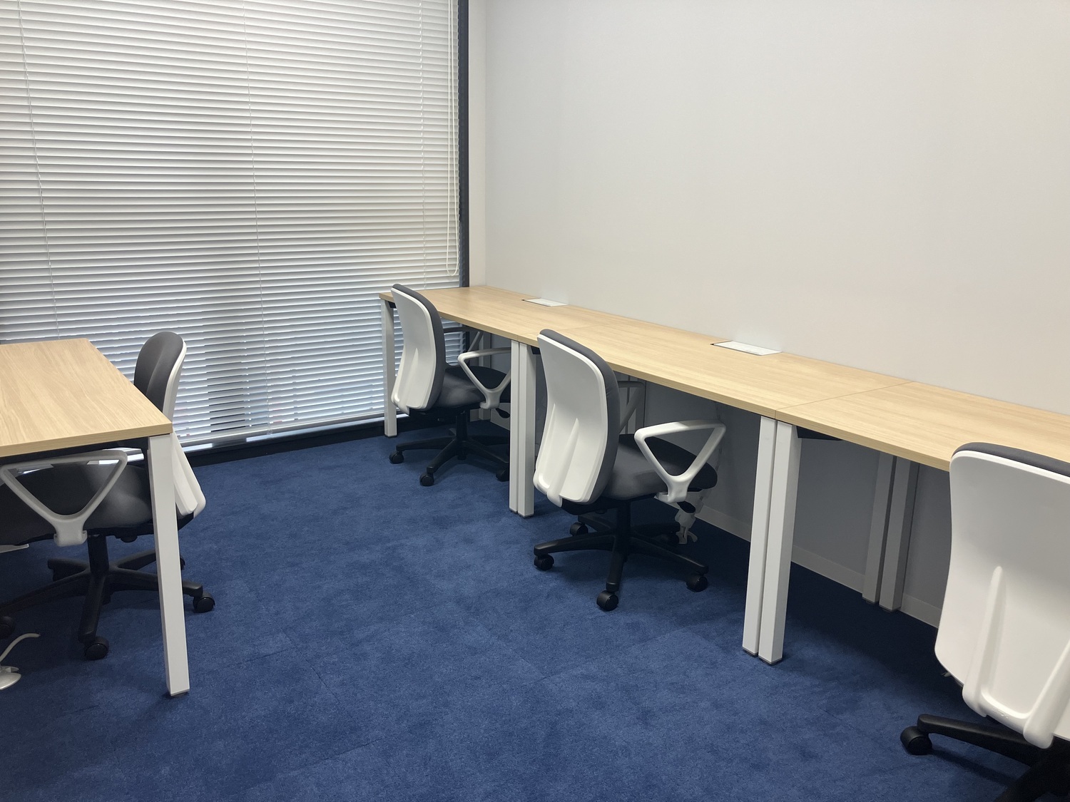 専有部_個室。追加費用なしで法人登記も可能です。