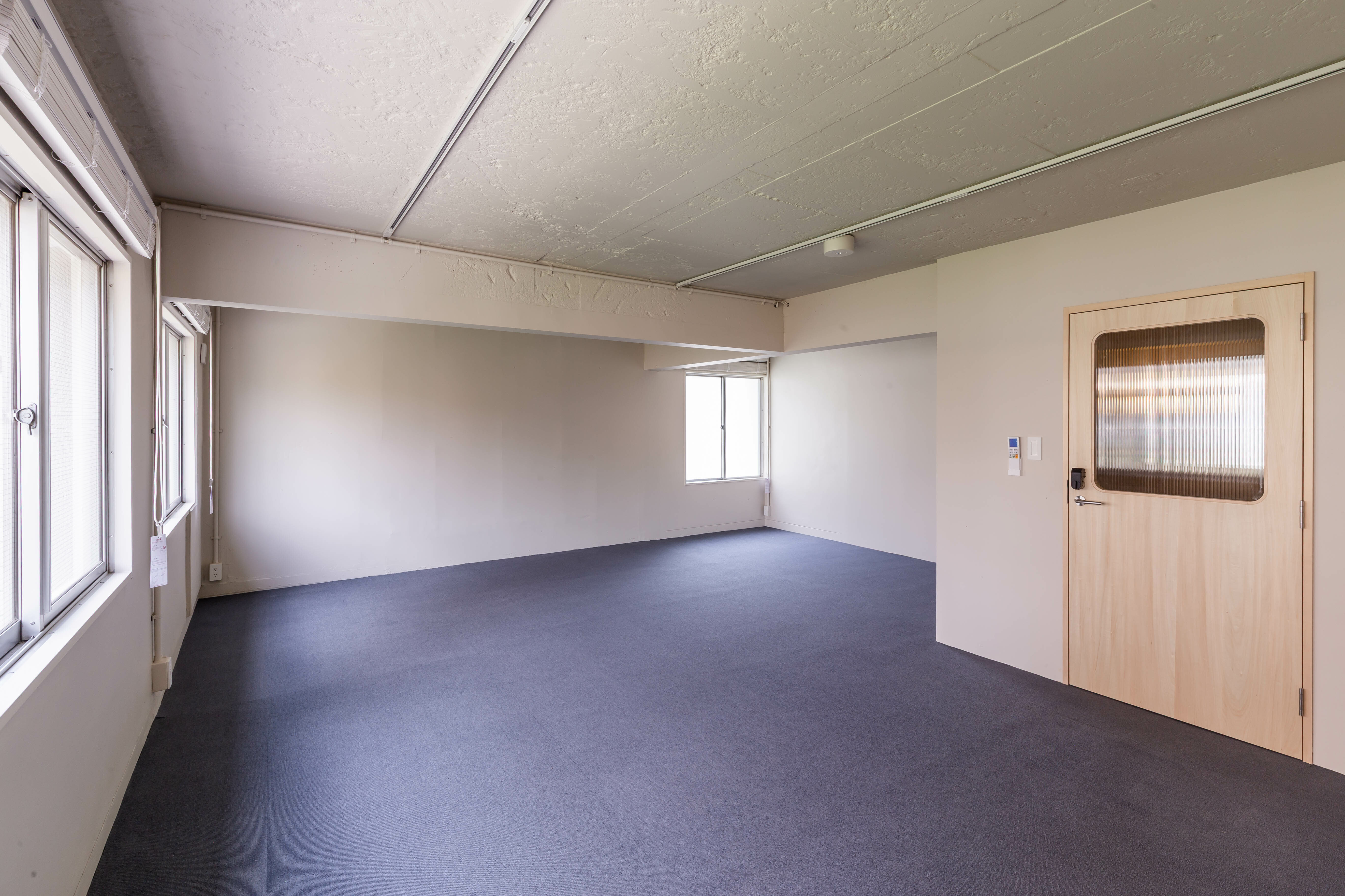 NEUK_OFFICE402_IMG_2924