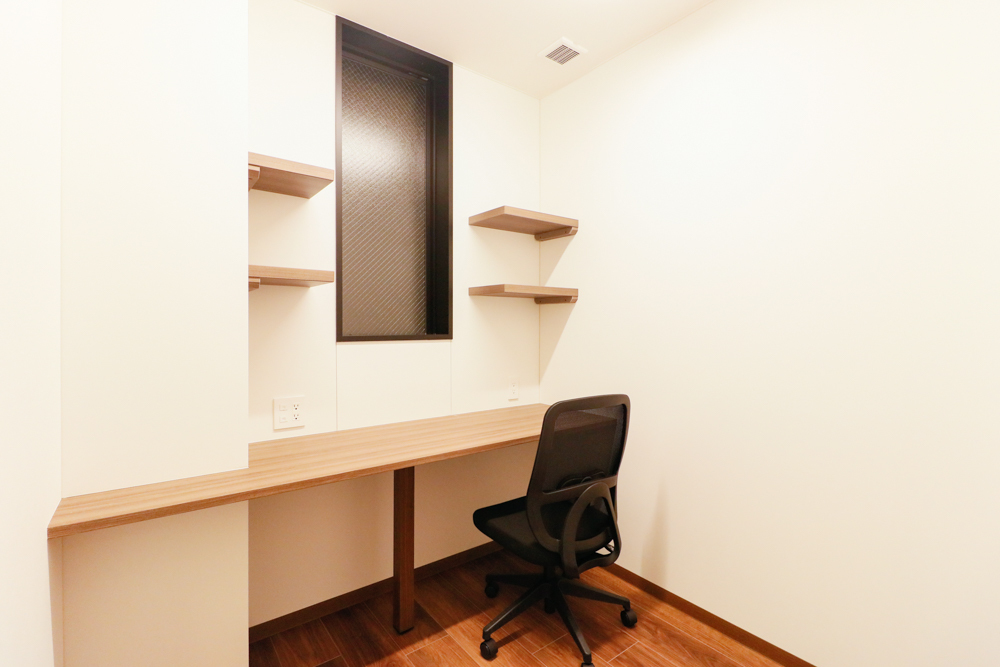 １名用レンタルオフィス