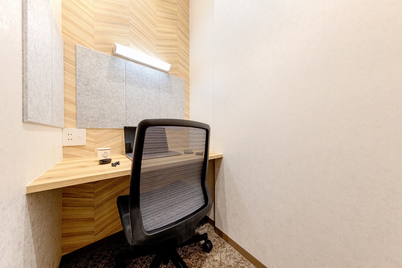 用賀_テレフォンブース