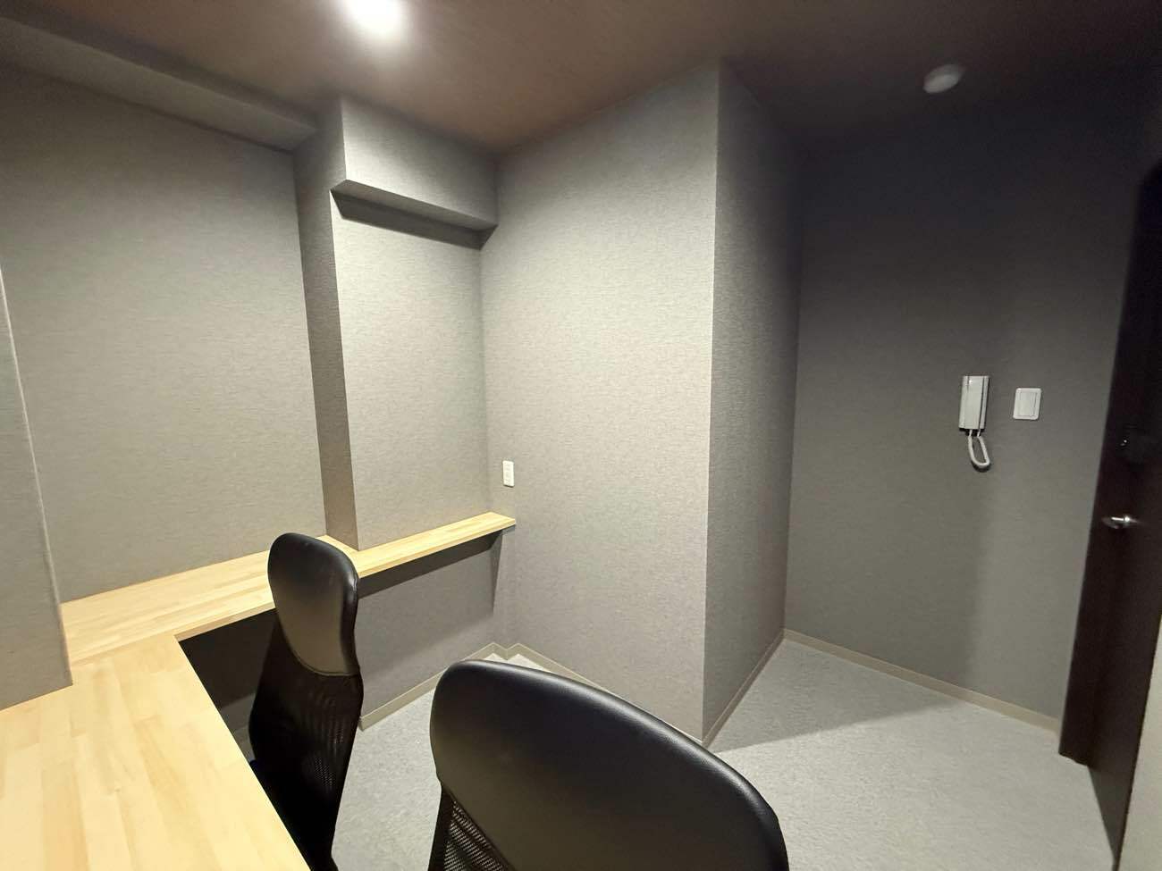 専有部_個室。追加料金なしで登記可能です。