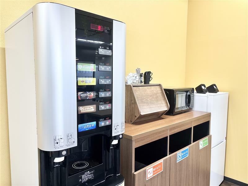 その他_フリードリンク。