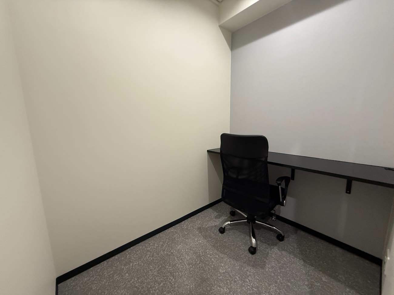 専有部_個室。追加料金なしで登記可能です。