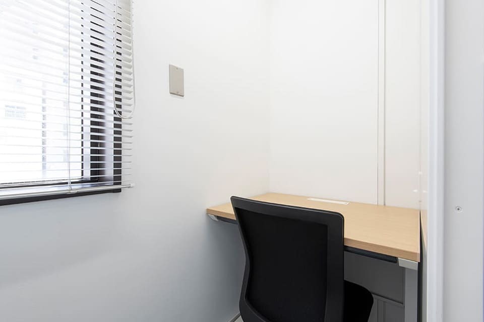 専有部_個室。自然光が入る窓付きのお部屋です。※画像はイメージです。