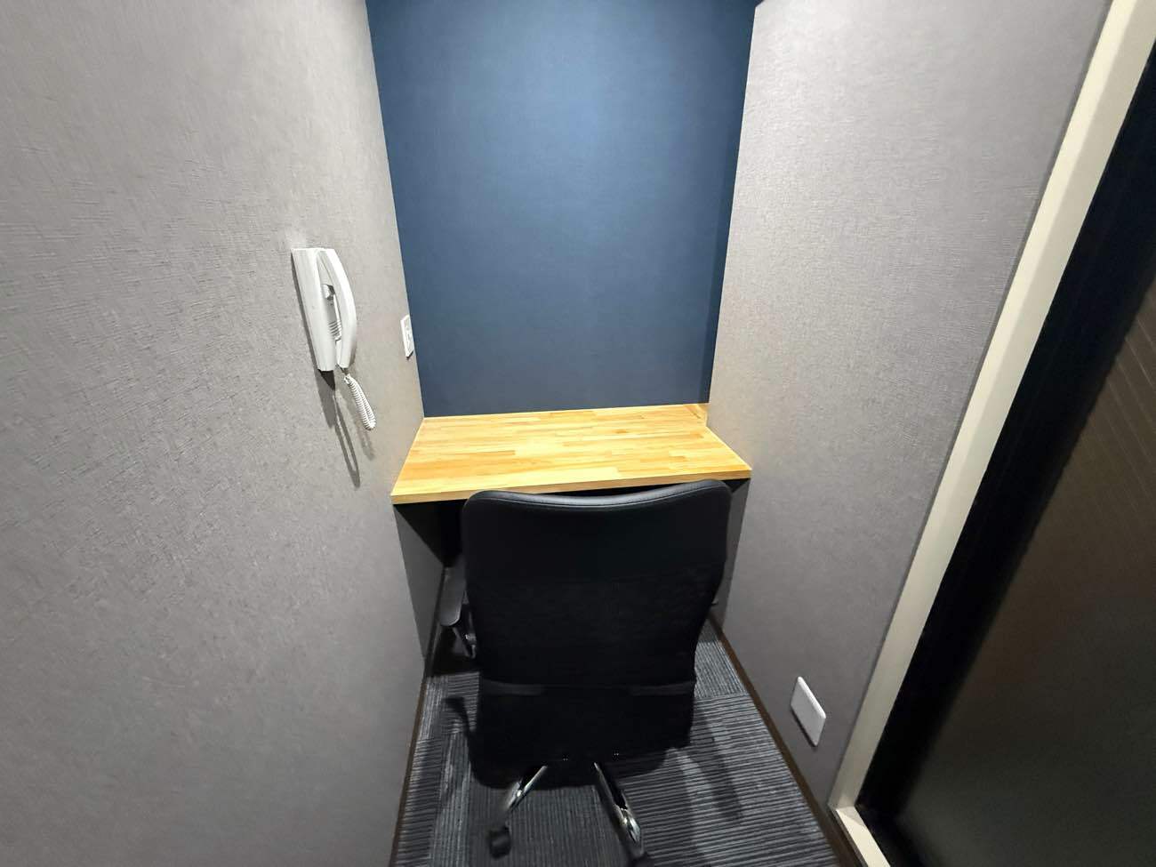 専有部_個室。追加料金なしで登記可能です。