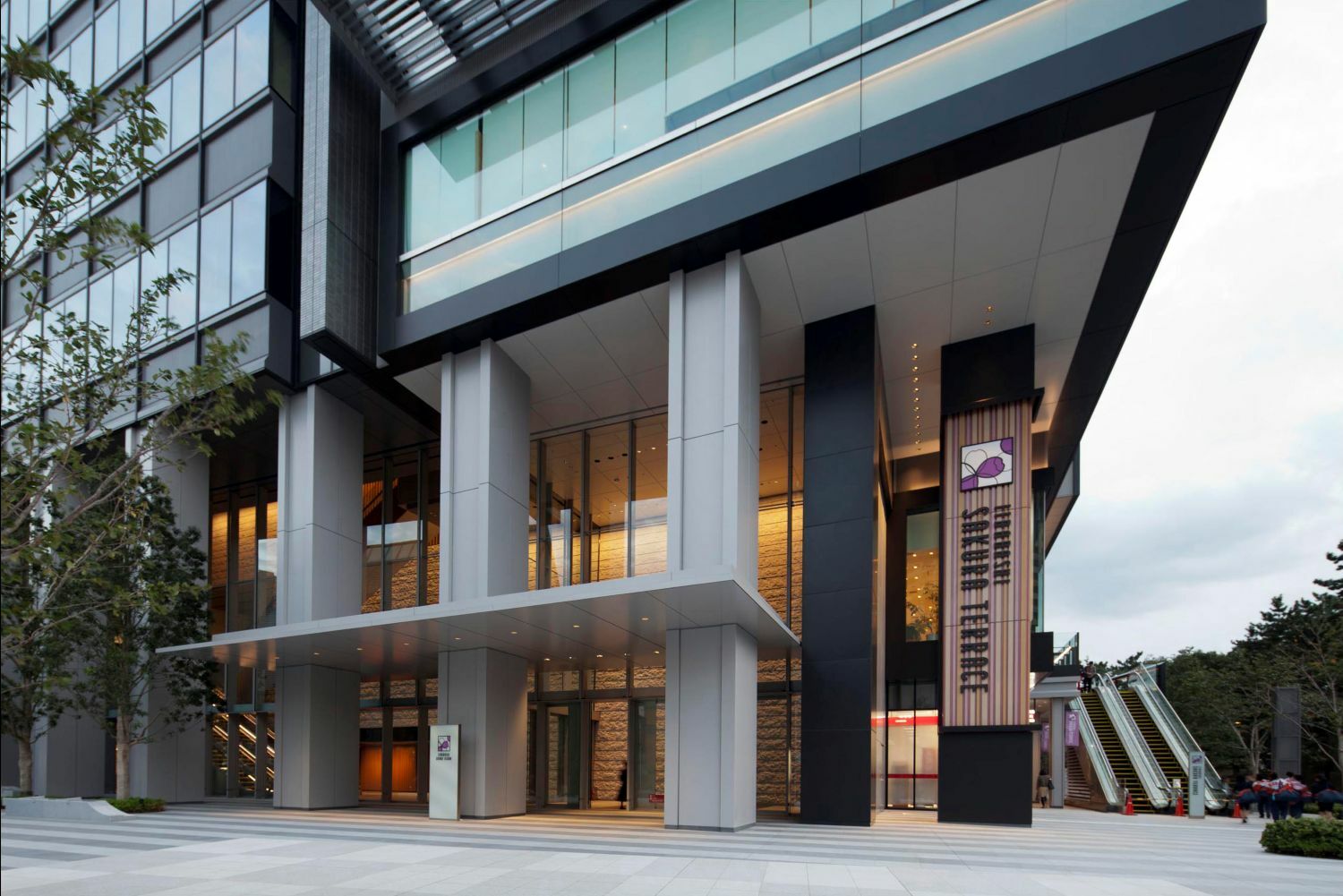 外観_複数路線が利用でき、アクセス抜群です。