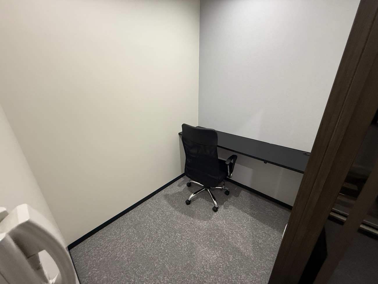 専有部_個室。追加料金なしで登記可能です。