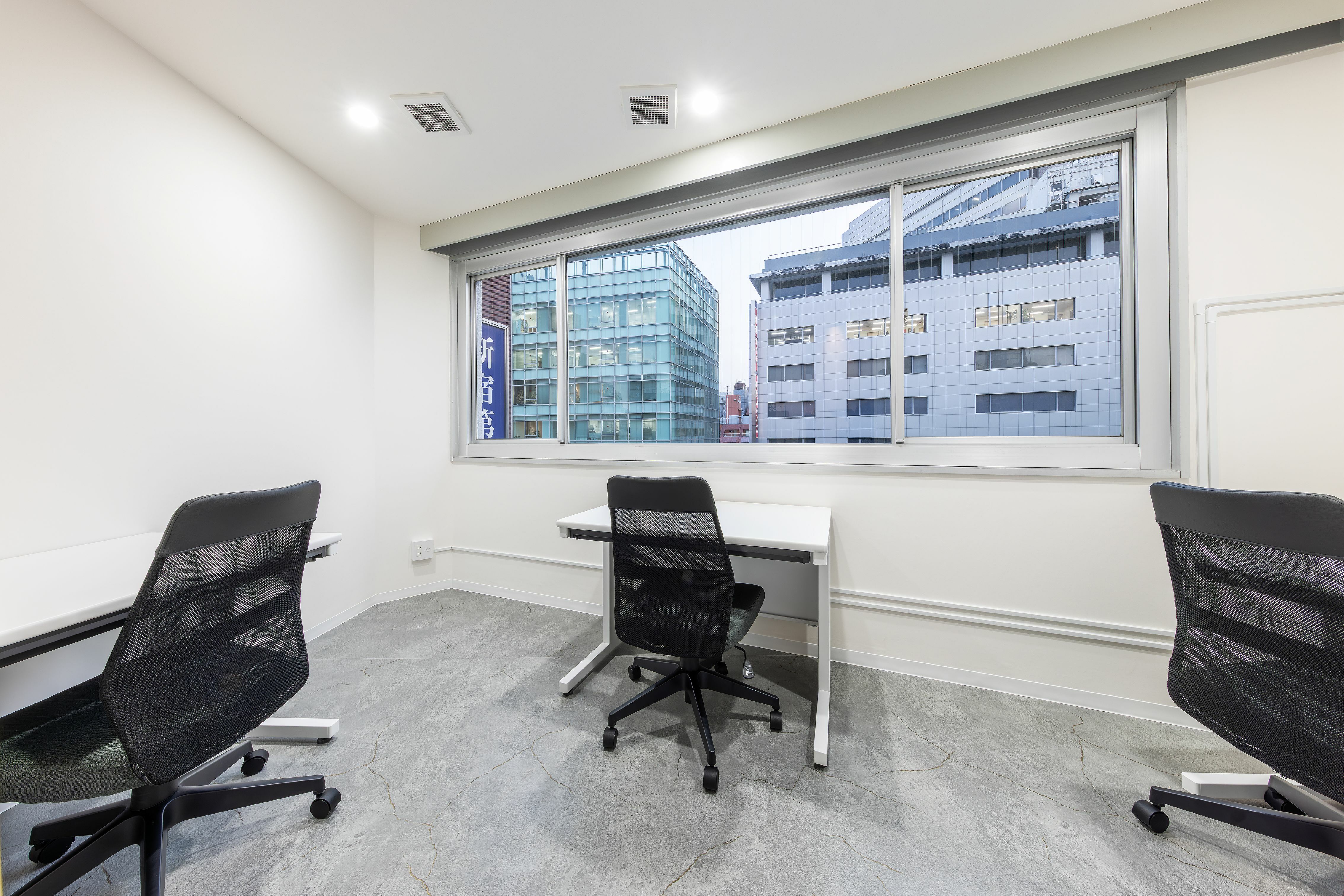 専有部_613号室　窓付きで開放感のあるお部屋です