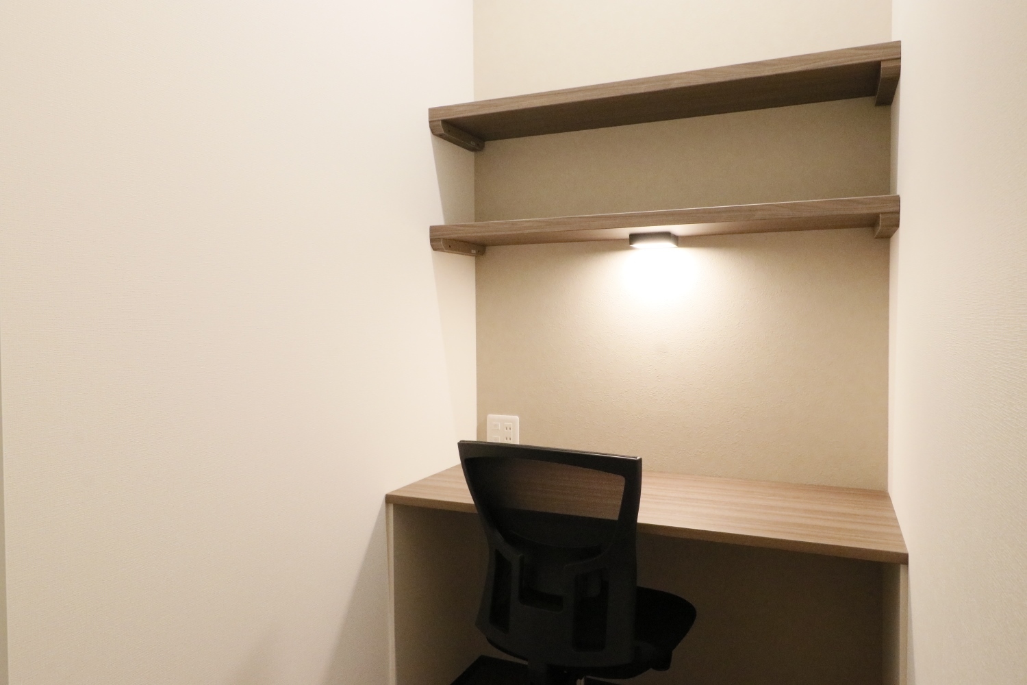 １名用レンタルオフィス