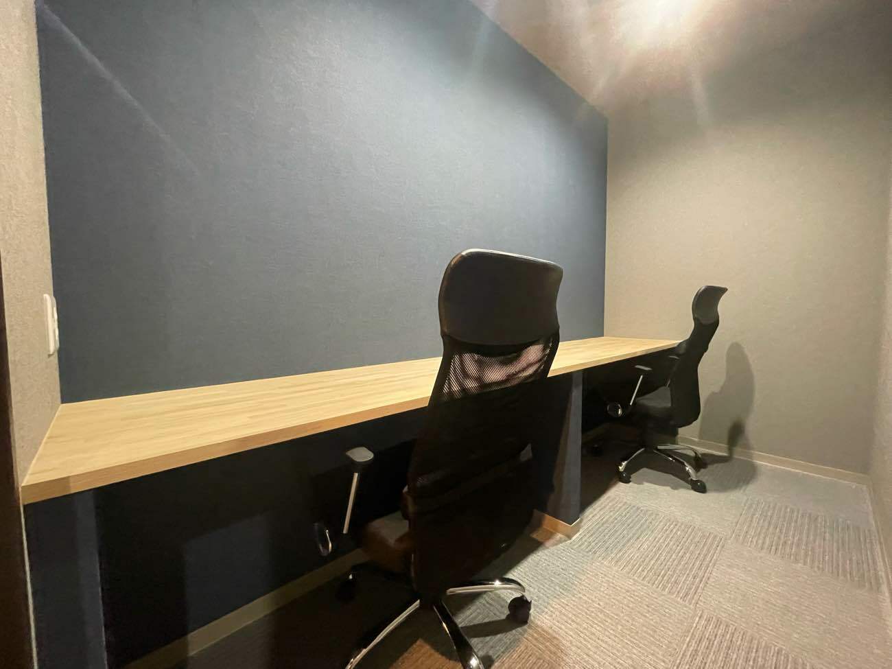 専有部_個室。1~2名用の個室を用意しています。