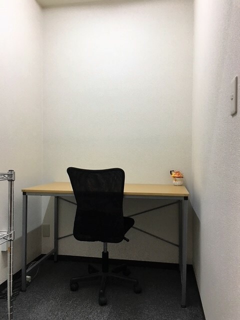 専有部_個室。追加料金なしで登記可能です。