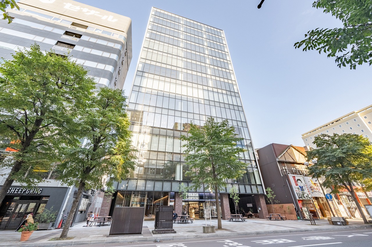 豊水すすきの徒歩1分、CONEECT SAPPORO 4階のビルです