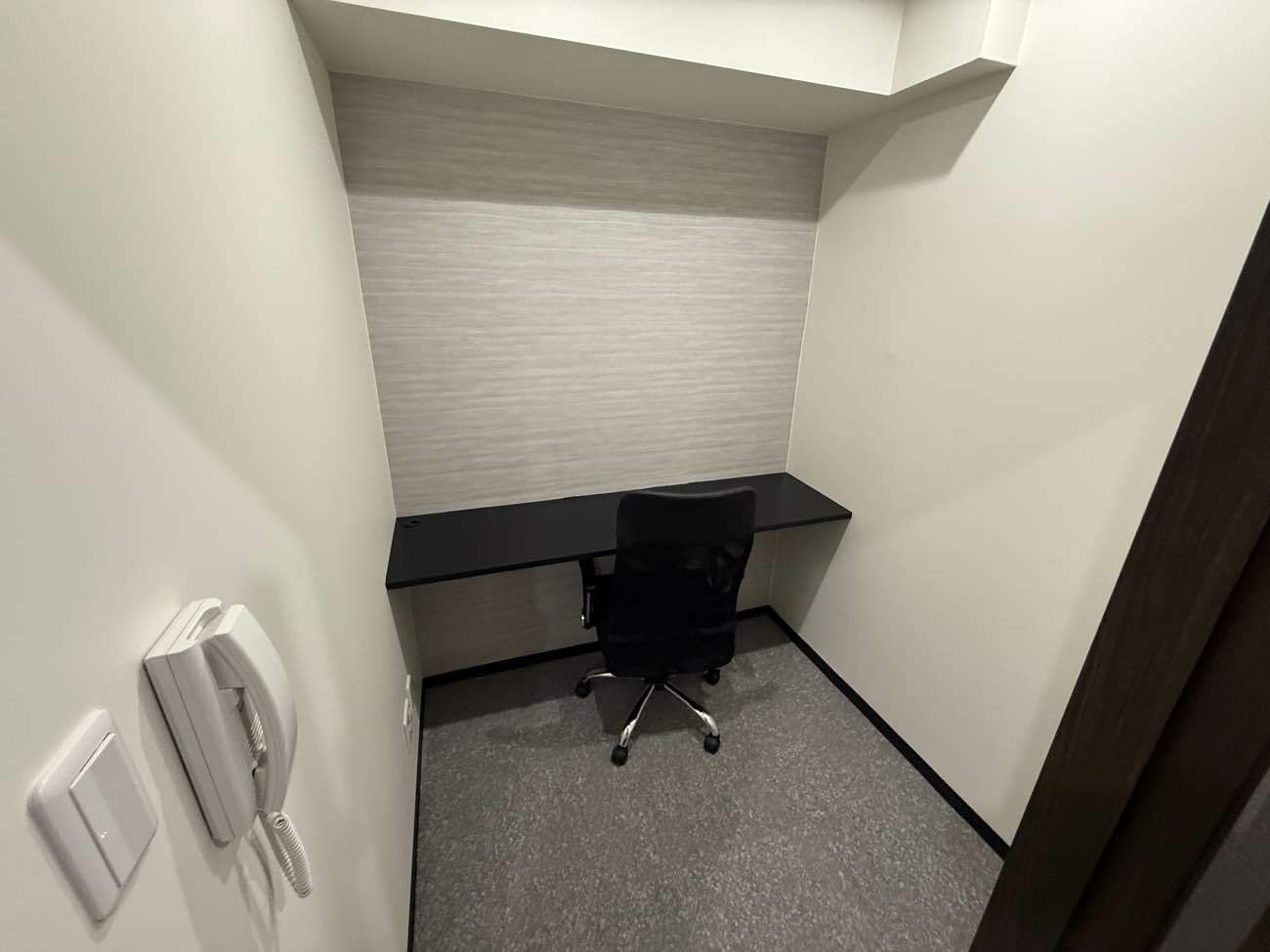 専有部_個室。追加料金なしで登記可能です。