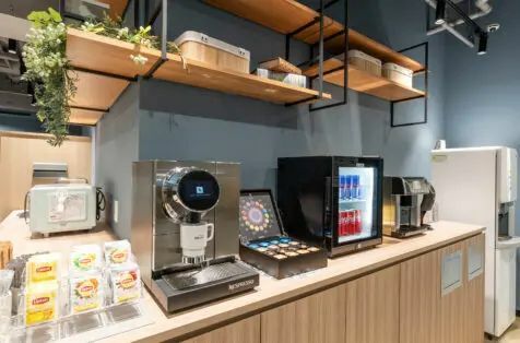 その他_フリードリンク。※画像はイメージです。©bizcomfort 