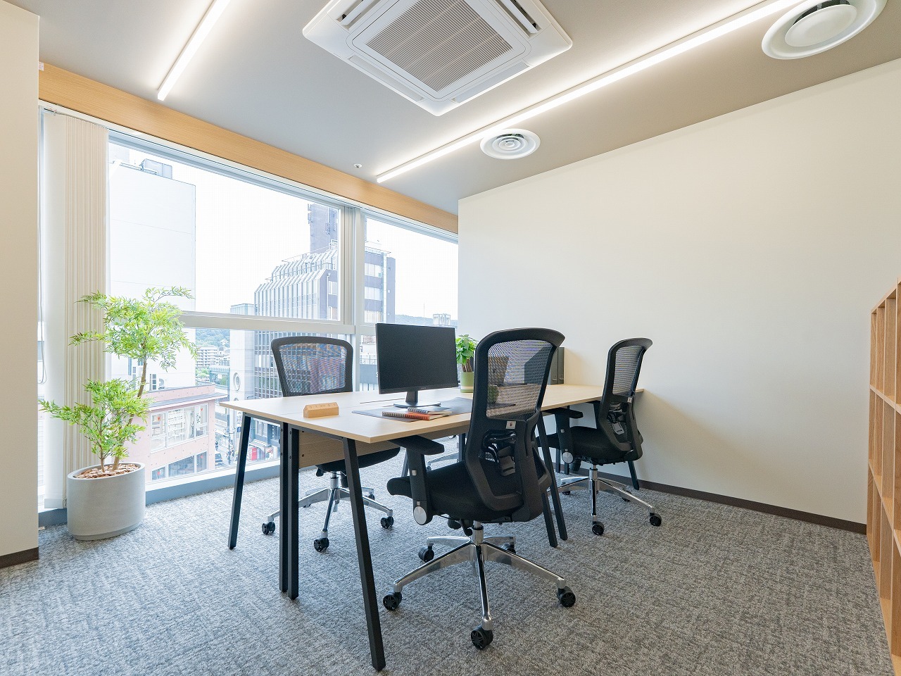 5階_レンタルオフィス