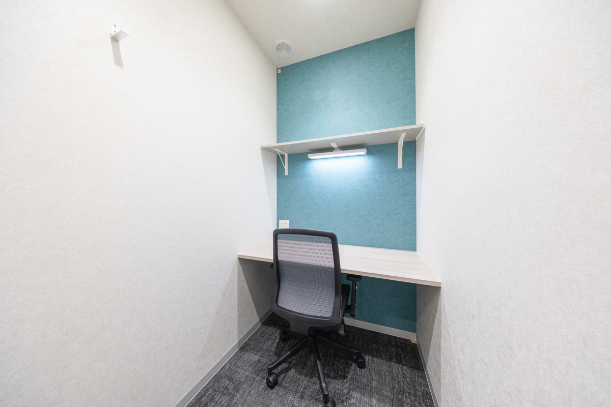 専有部_個室。24時間365日利用できます。©bizcomfort
