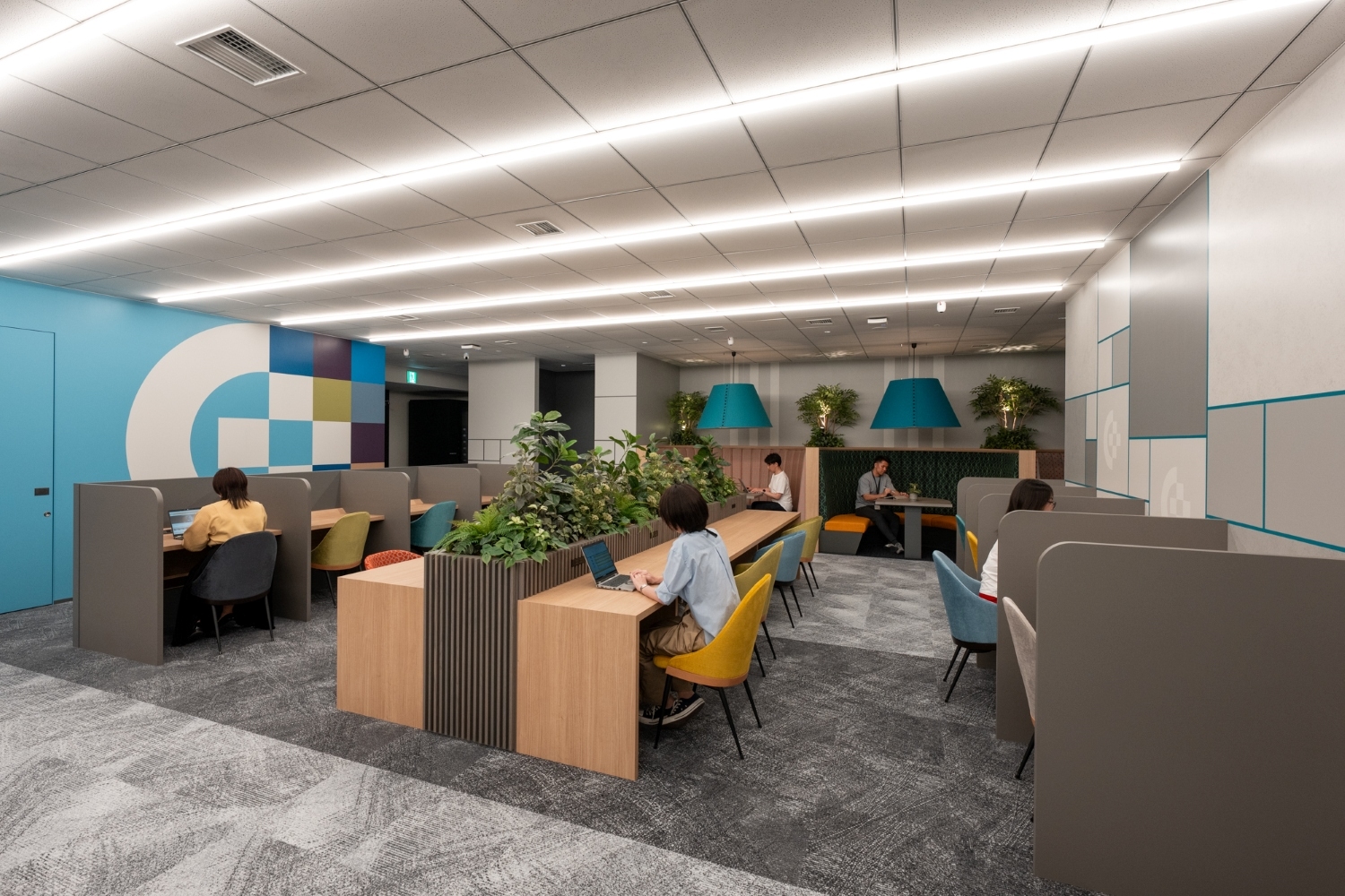 img_ShibNS_coworking-usage-scene2_1500x1000