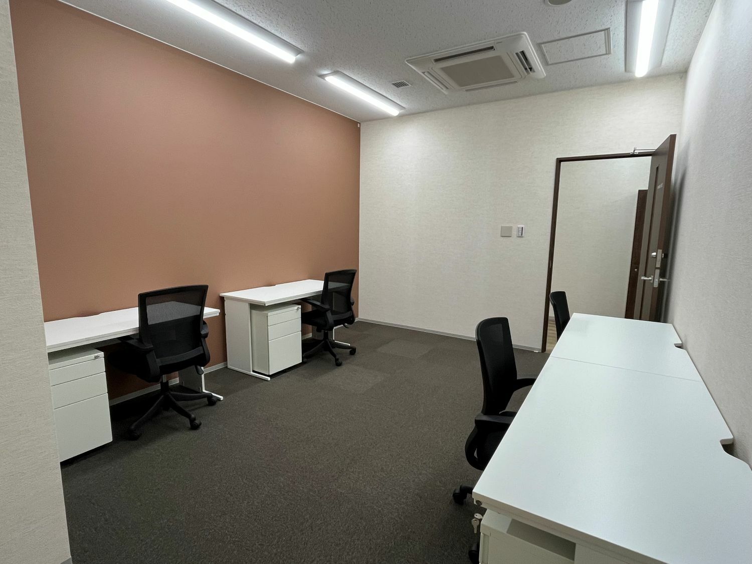 専有部_個室。登記可能です。