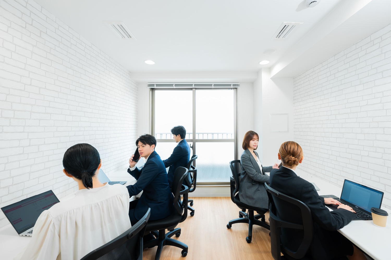 ５名用レンタルオフィス