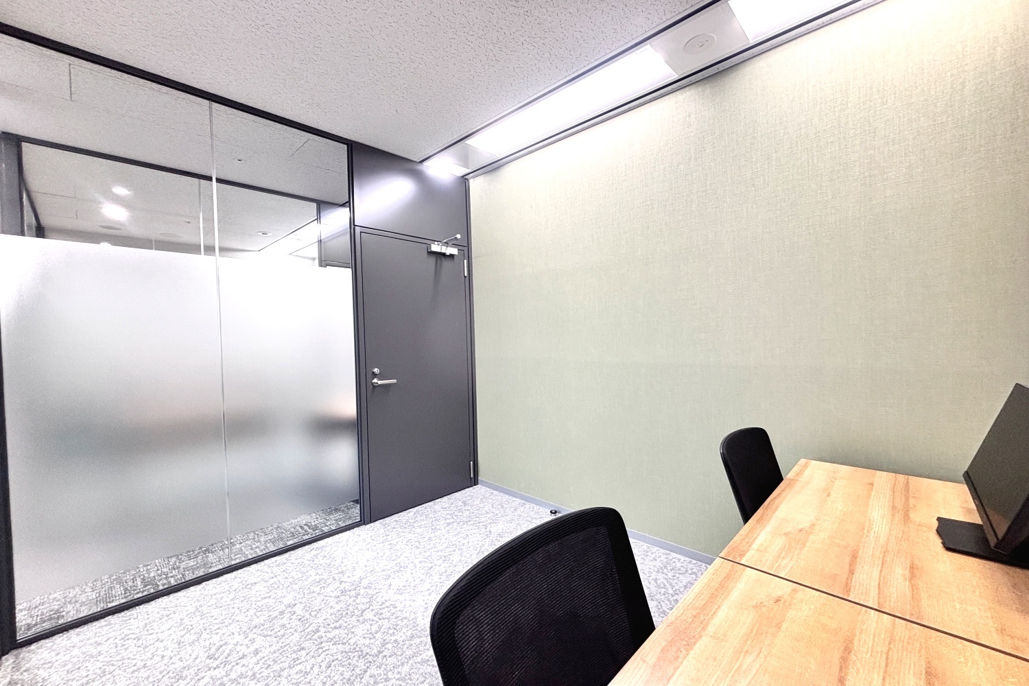 専有部_個室。ゆとりのある2名部屋です。