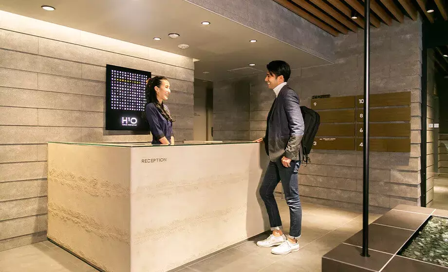 外観_受付。来客対応や郵便受取、ご不在時の宅配対応などを行います。※画像はイメージです。ⒸH1O