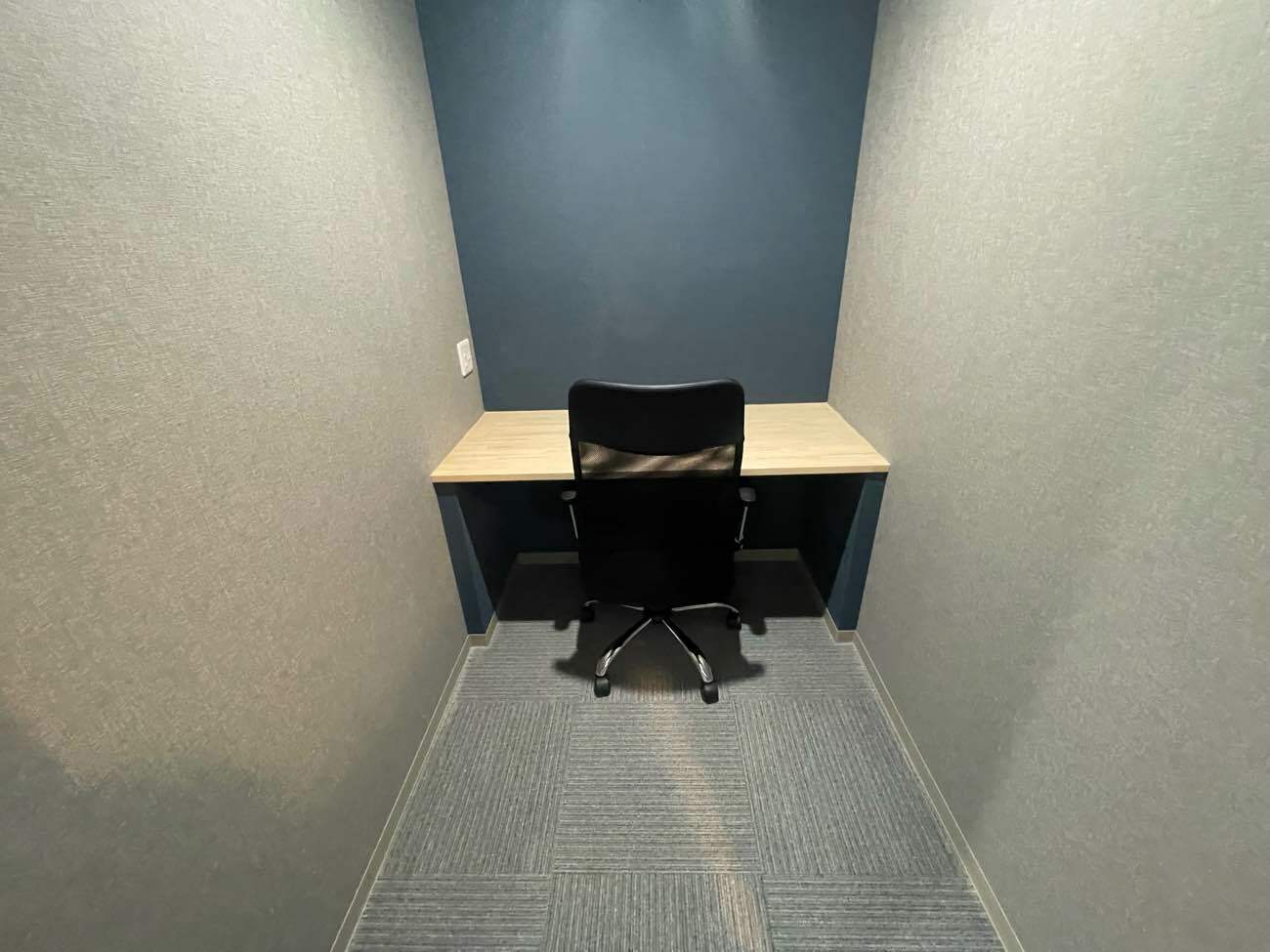 専有部_個室。インターネット環境を完備しています。