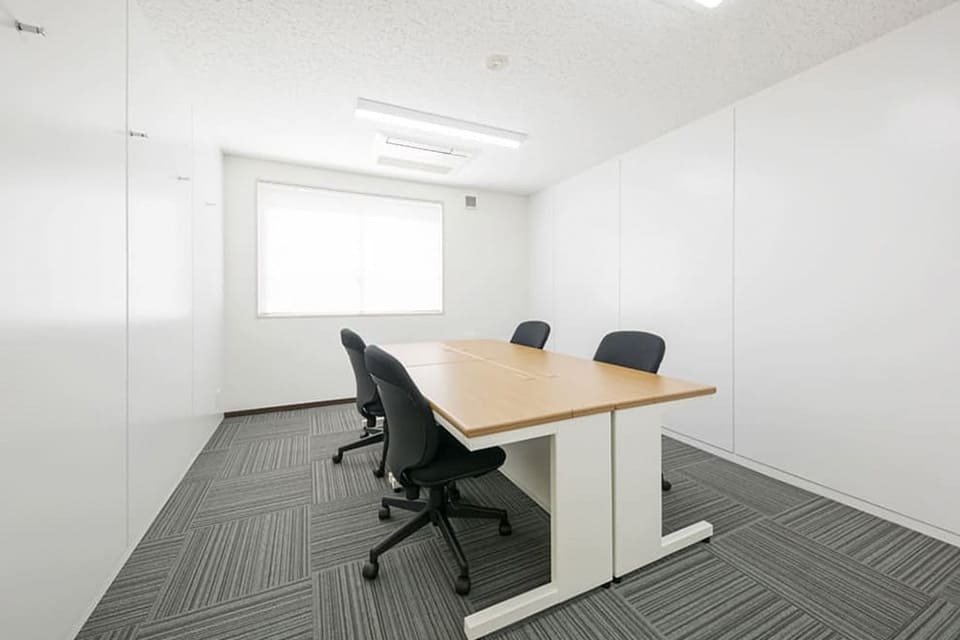 専有部_個室。家具付き、インターネット環境を完備しています。※画像はイメージです。