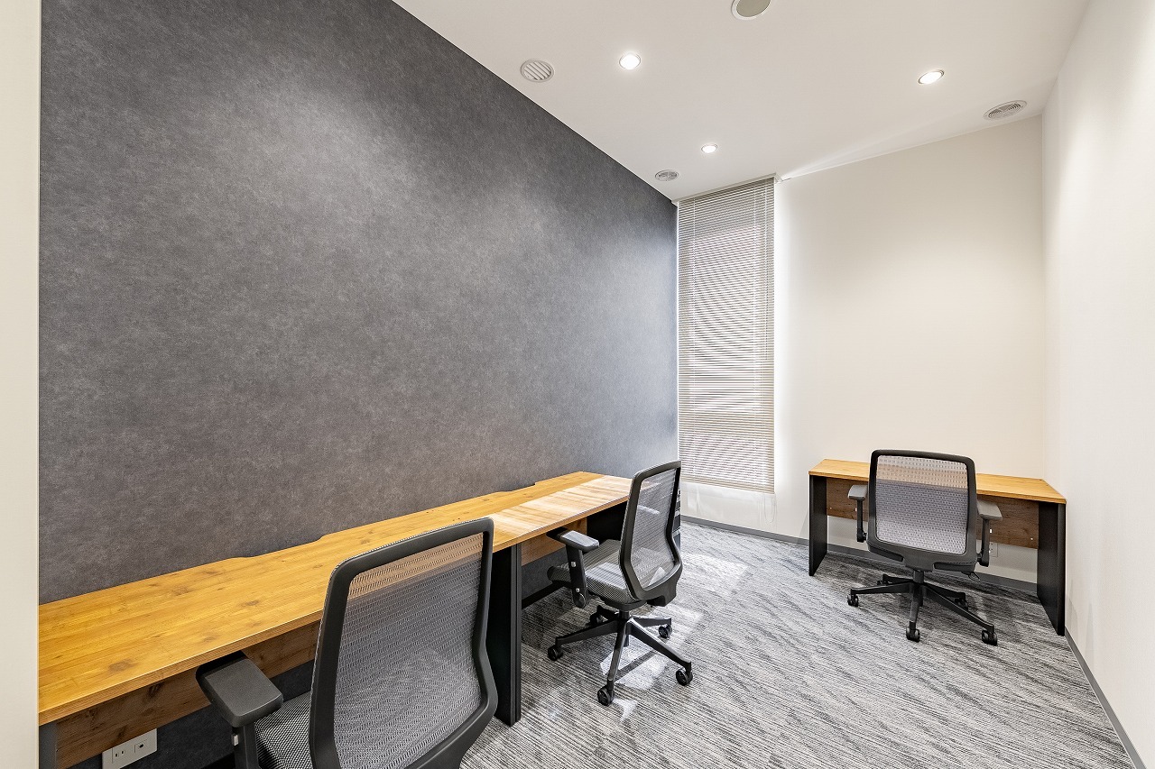 専有部_個室（家具付き）登記・ポストもご利用可能です。