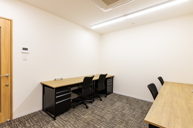 家具設置済み、ネット接続済みでスタートアップもスピーディーに。